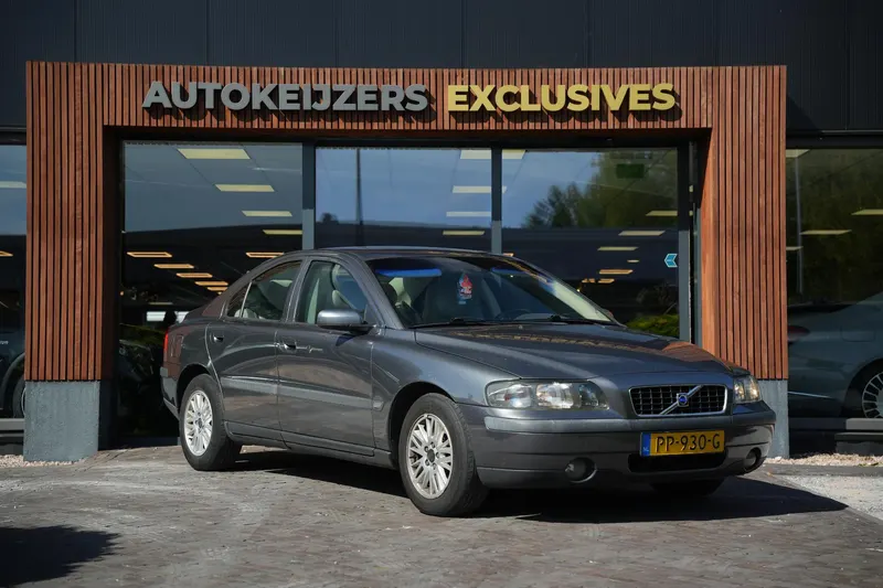 Volvo S60 (2004)