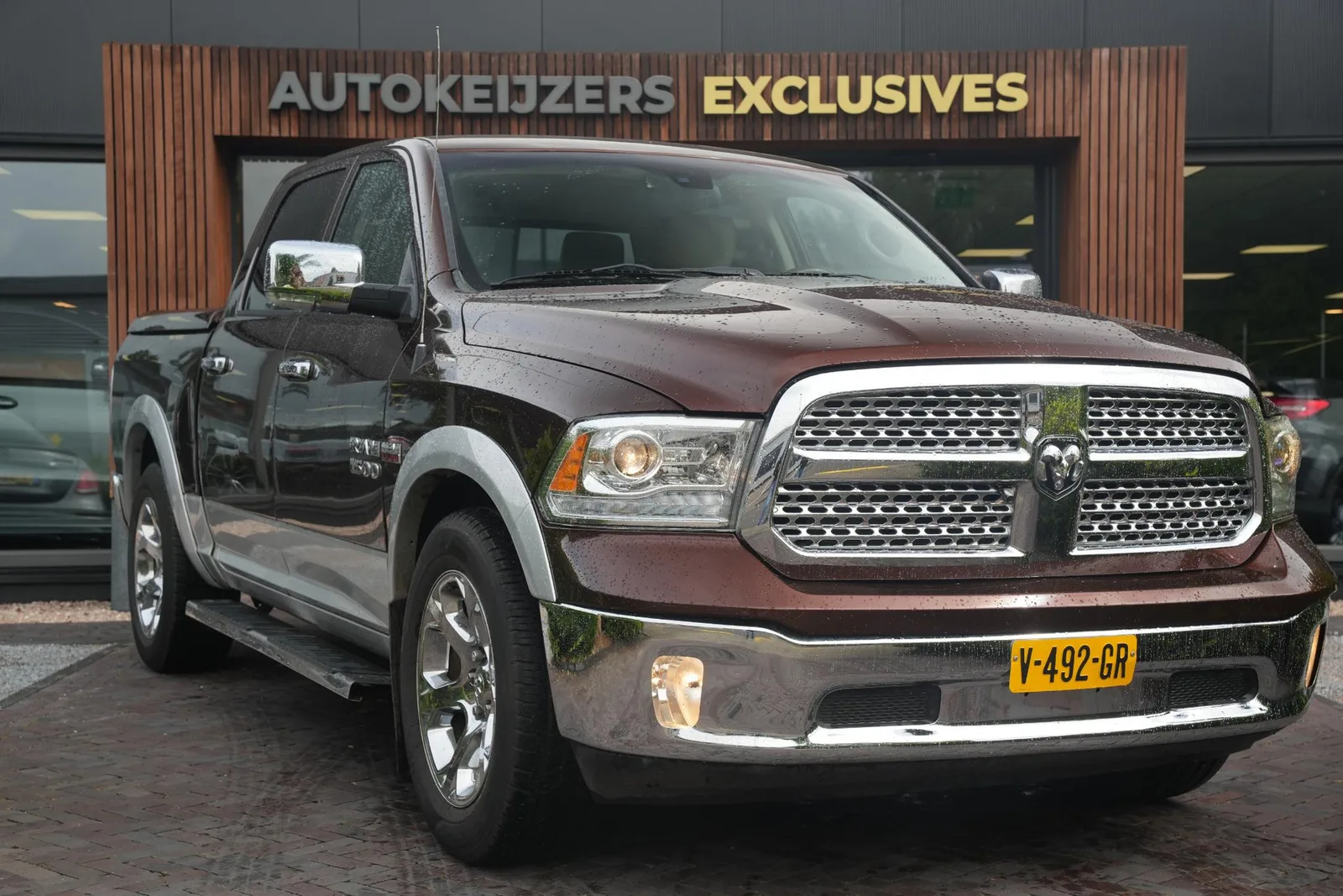 Dodge Ram (2015) — foto 1