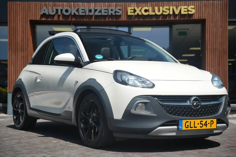 Opel Adam (2015)