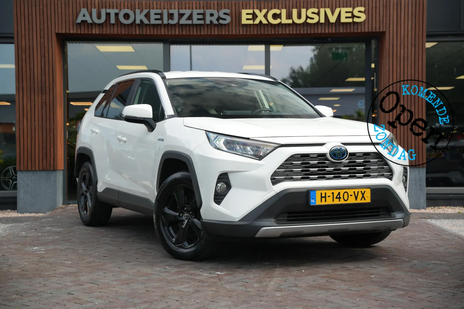 Toyota RAV4 (2019) — foto 1