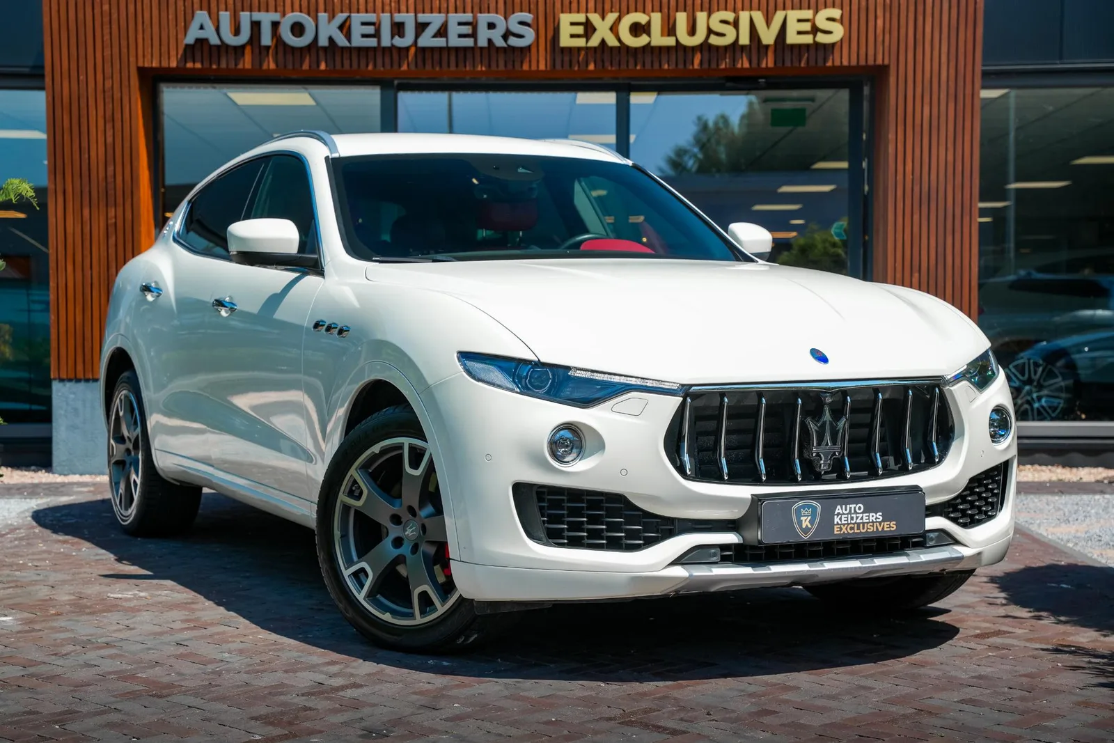 Maserati Levante (2017) — foto 1