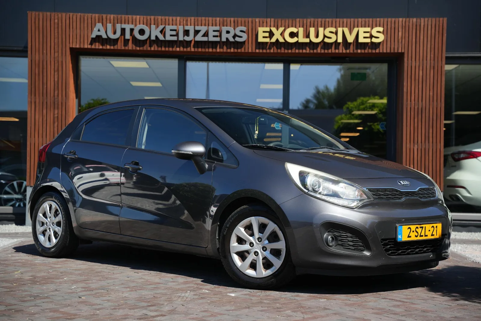 Kia Rio (2014) — foto 1