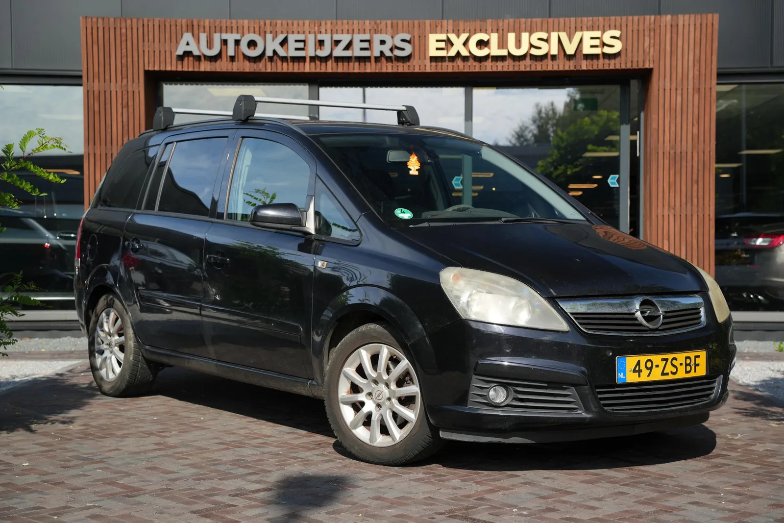 Opel Zafira (2008) — foto 1