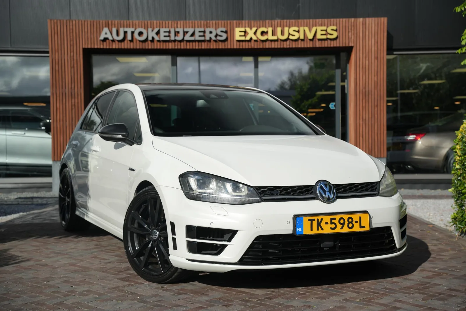 Volkswagen Golf (2014) — foto 1