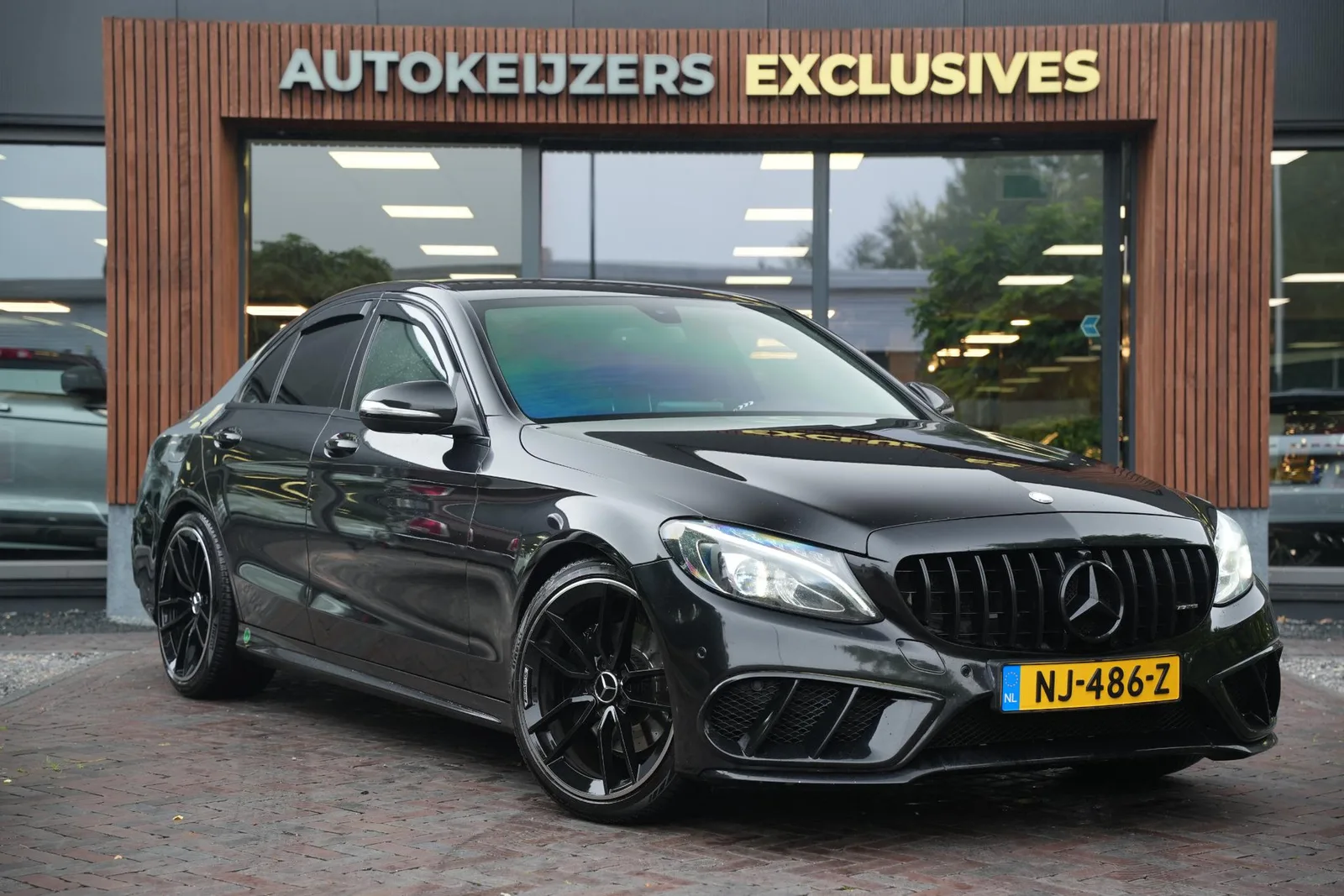 Mercedes-Benz C-Klasse (2017) — foto 1
