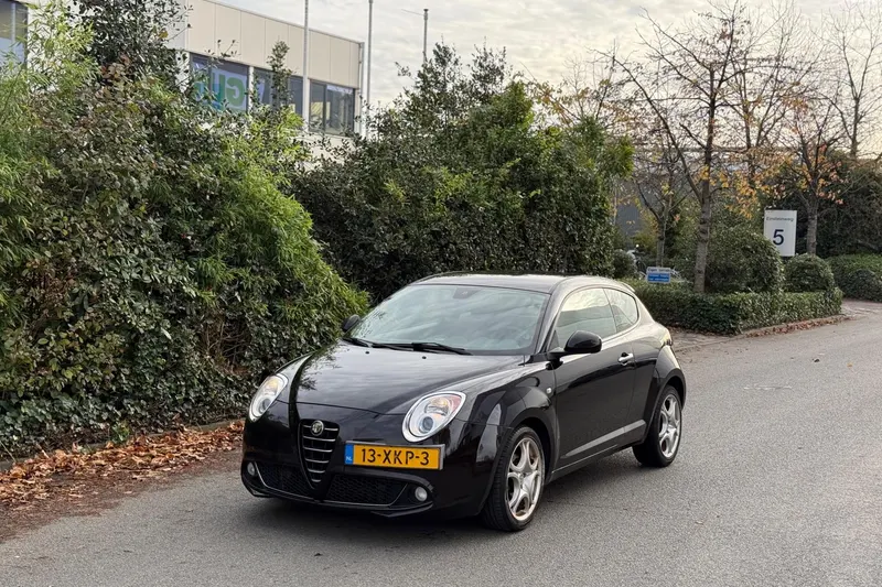 Alfa Romeo Mito (2011)
