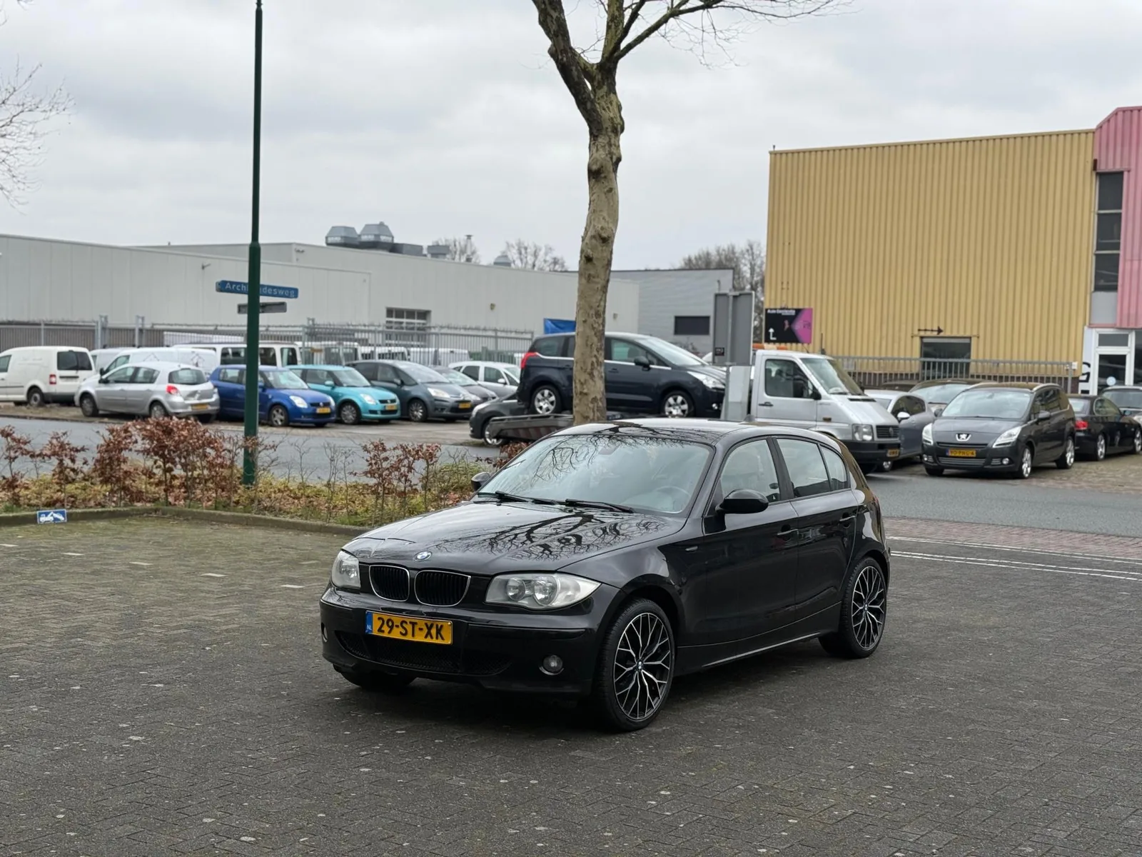 BMW 1-Serie (2006) — foto 1