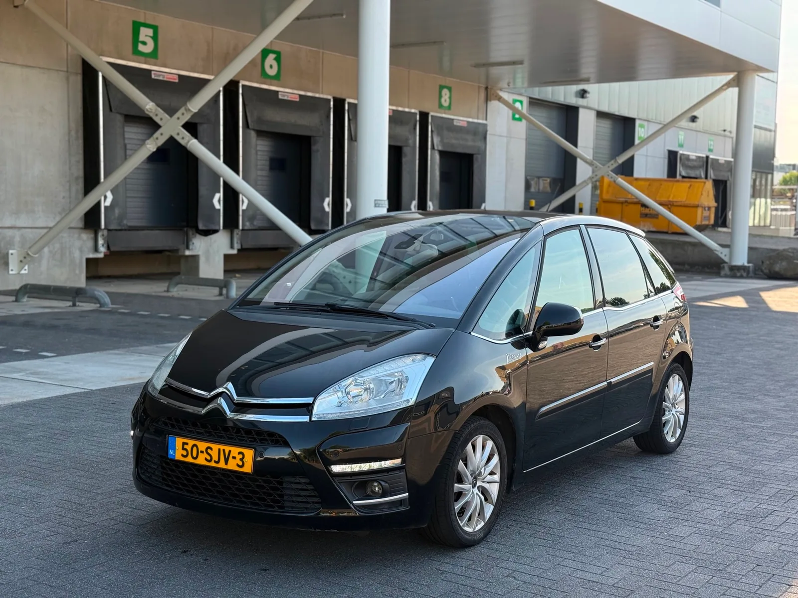 Citroën C4 Picasso (2011) — foto 1