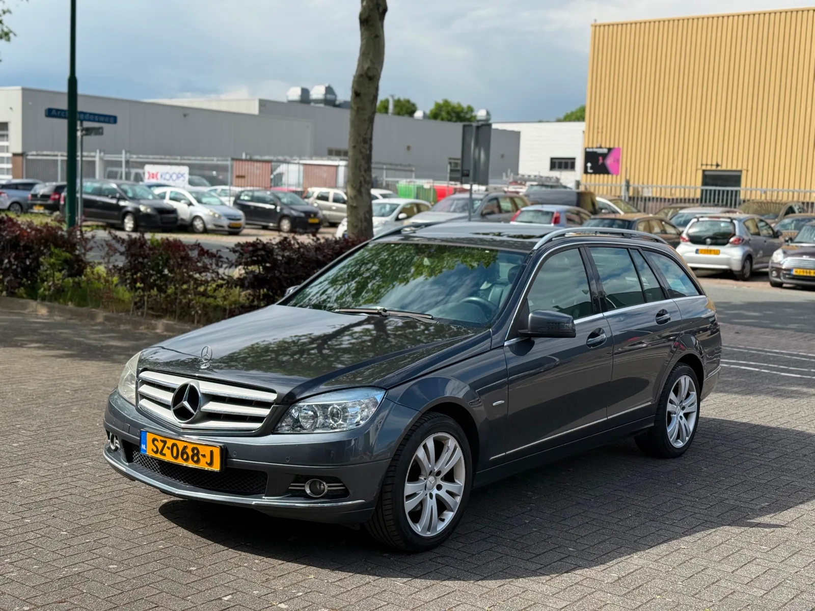 Mercedes-Benz C-Klasse (2008) — foto 1
