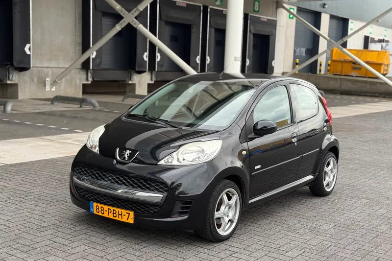 Peugeot 107 (2011)