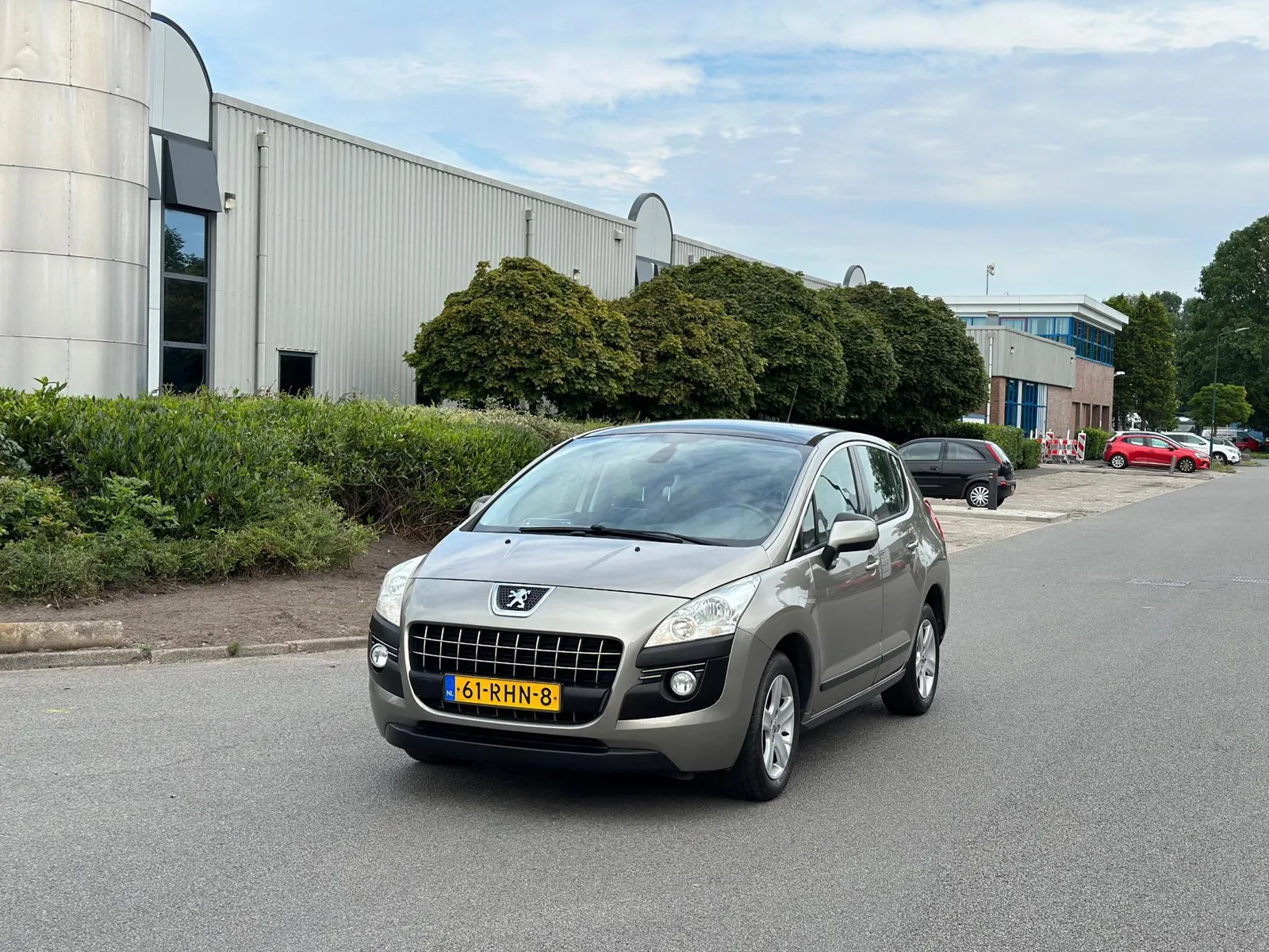 Peugeot 3008 (2011) — foto 1