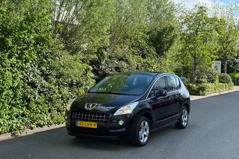 Peugeot 3008 (2010)