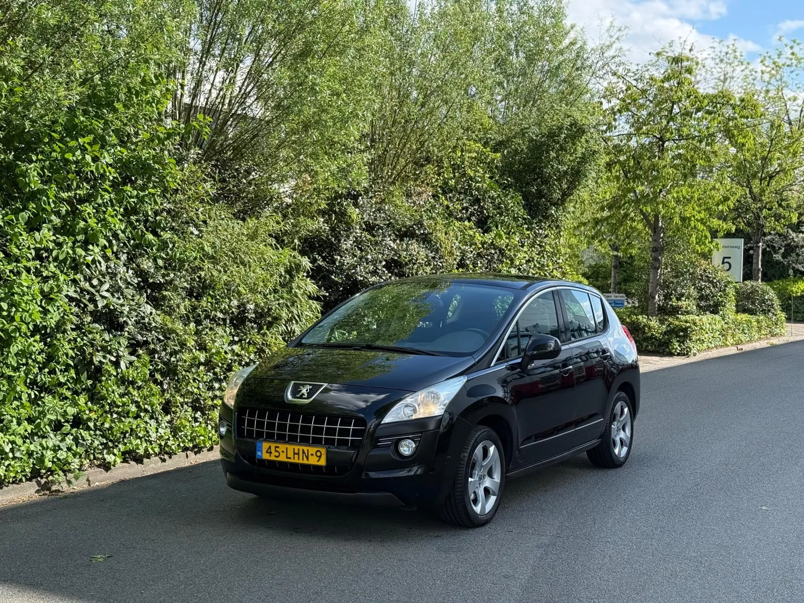 Peugeot 3008 (2010) — foto 1
