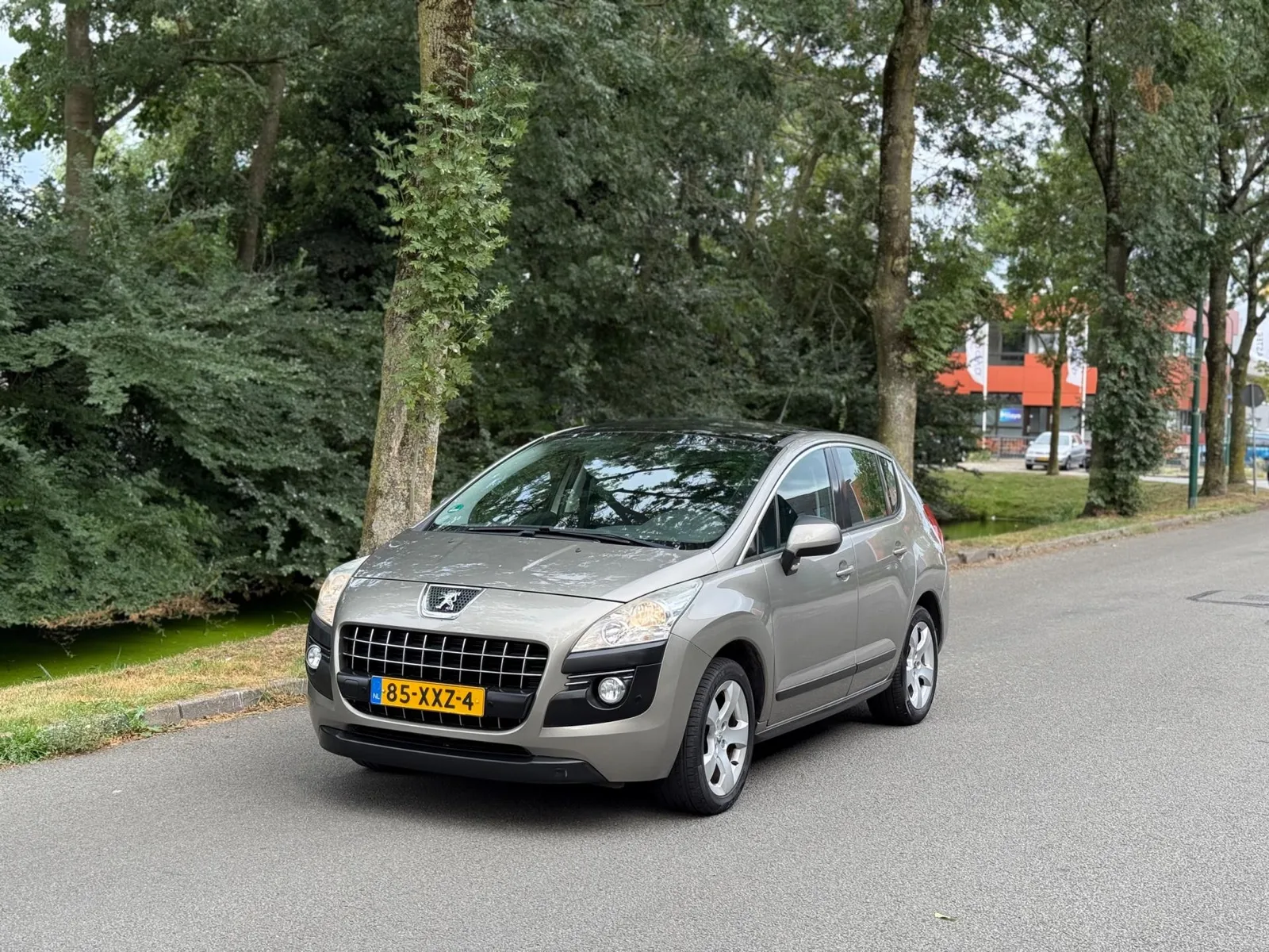 Peugeot 3008 (2011) — foto 1