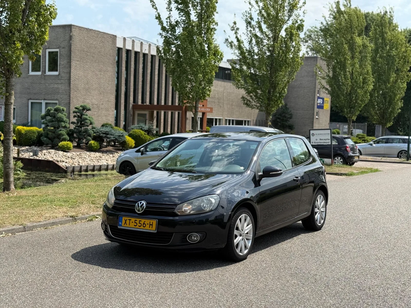 Volkswagen Golf (2009) — foto 1
