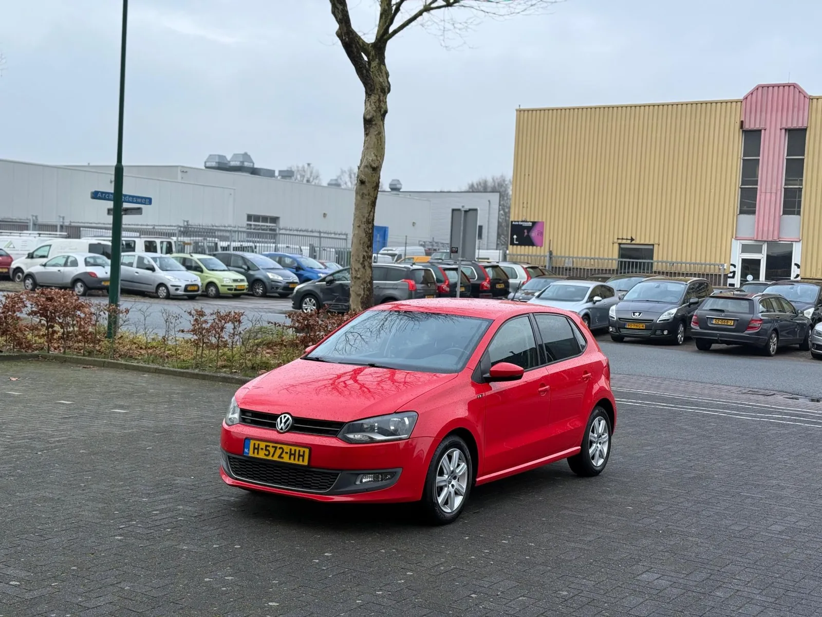 Volkswagen Polo (2009) — foto 1