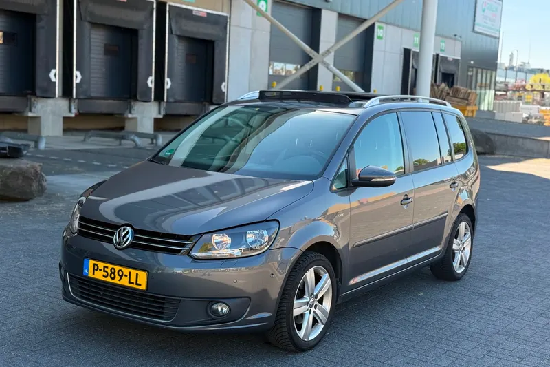Volkswagen Touran (2013)