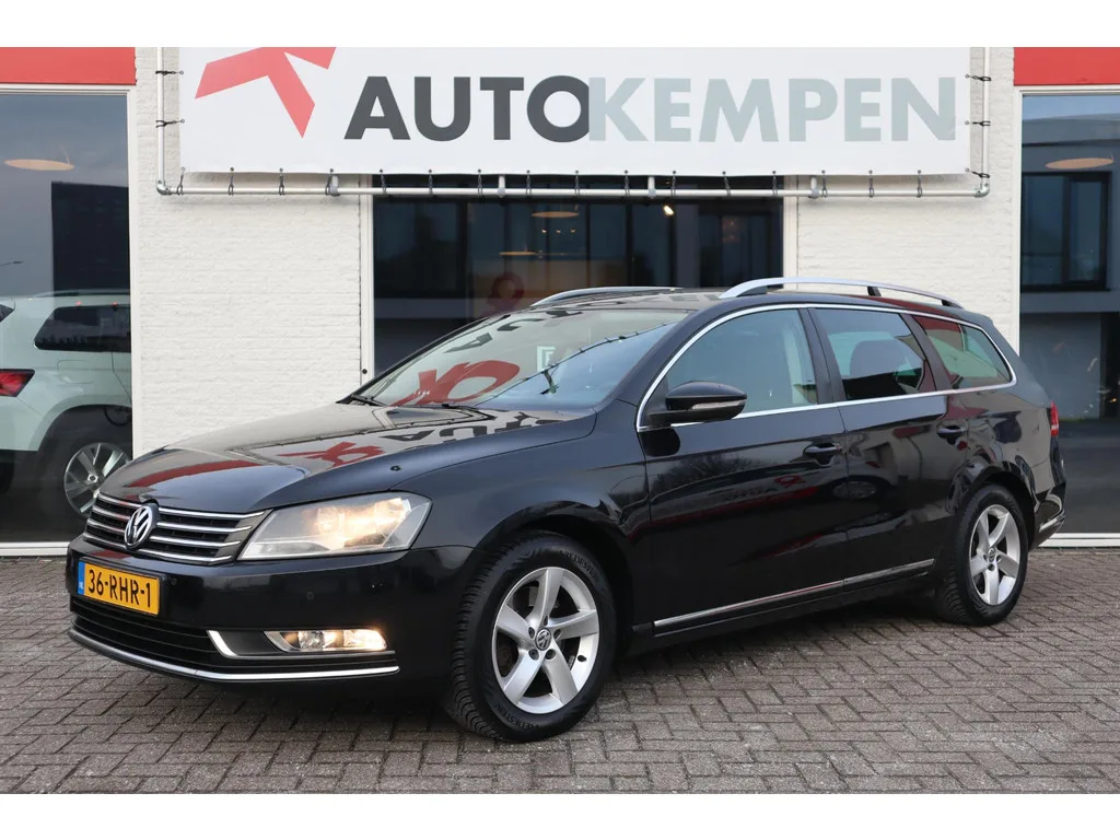 Volkswagen Passat (2011) — foto 1