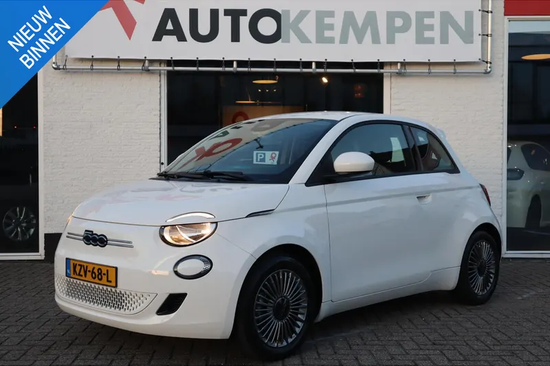 Fiat 500 (2024)