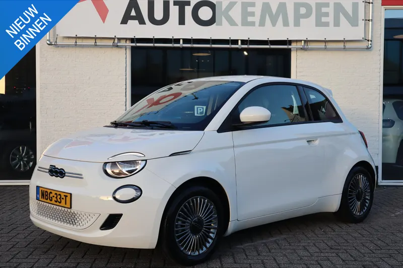 Fiat 500 (2023)