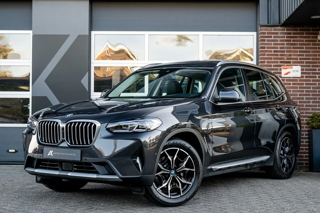 BMW X3 (2022) — foto 1