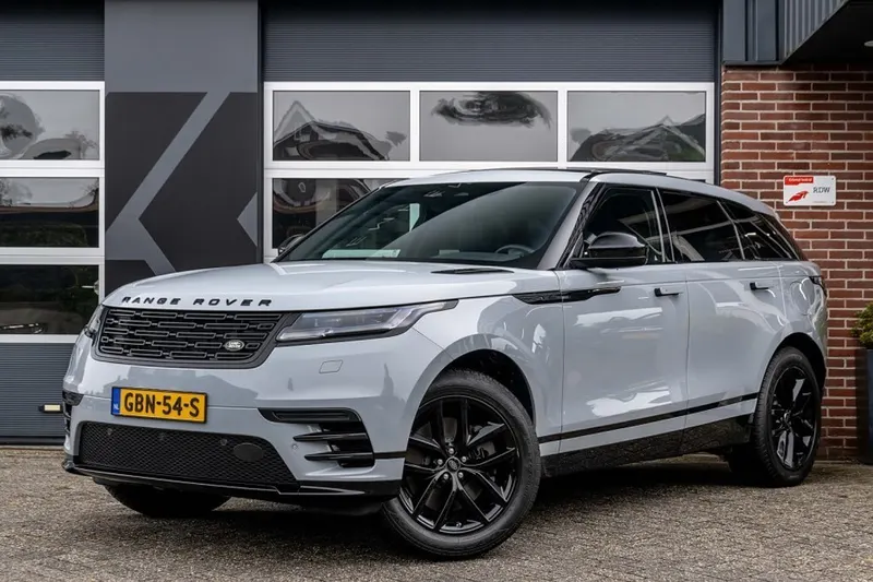 Land Rover Range Rover Velar (2024)