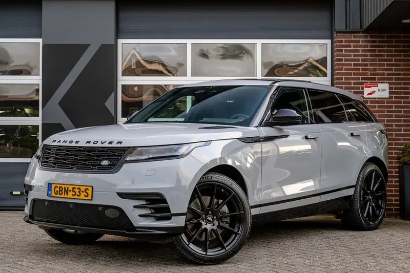Land Rover Range Rover Velar (2024)