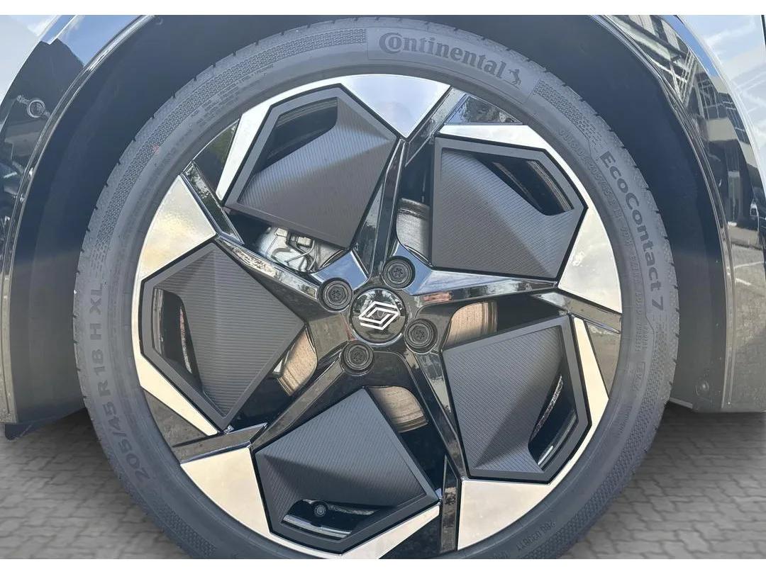 Renault Clio (2026) — foto 1