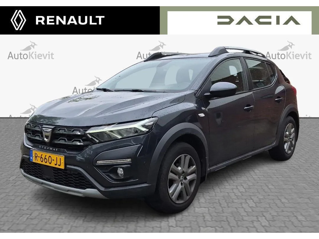 Dacia Sandero Stepway (2022) — foto 1