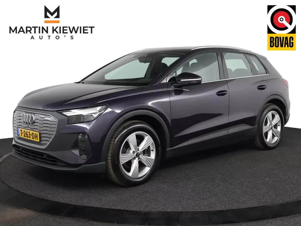 Audi Q4 e-tron (2023) — foto 1