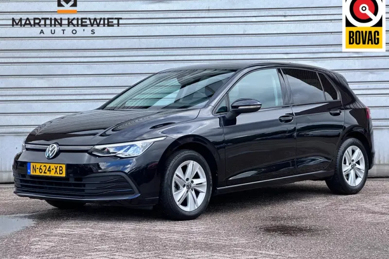Volkswagen Golf (2022)