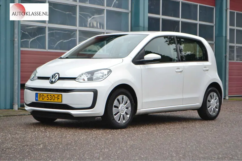 Volkswagen Up! (2017)