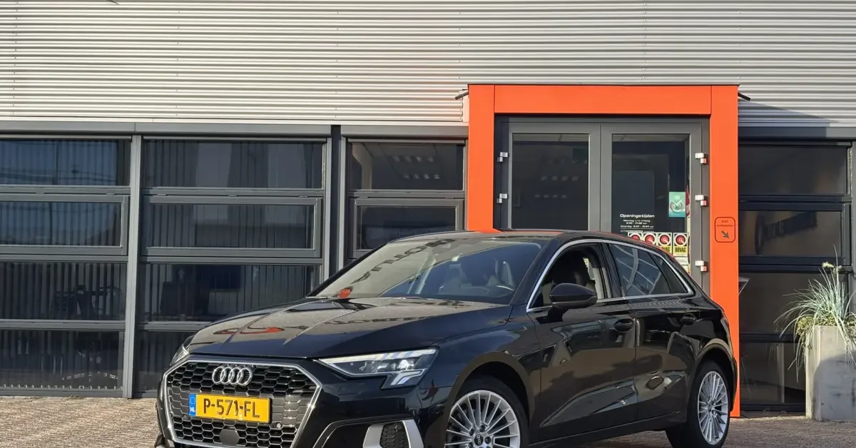 Audi A3 (2022) — foto 1