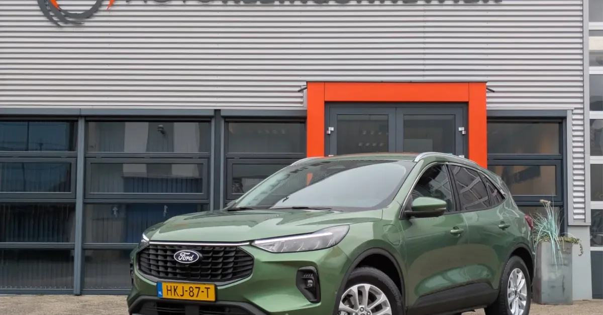 Ford Kuga (2025) — foto 1