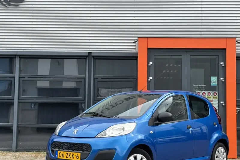 Peugeot 107 (2012)