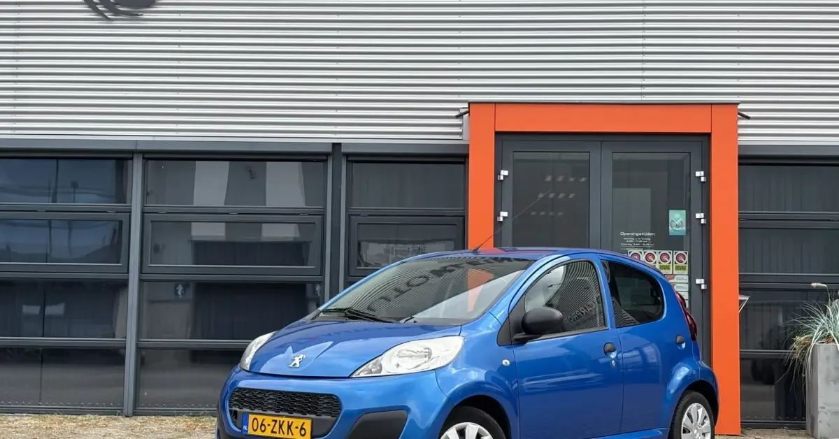Peugeot 107 (2012) — foto 1