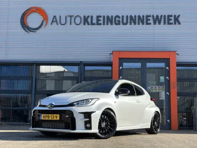Toyota Yaris (2021) — foto 1