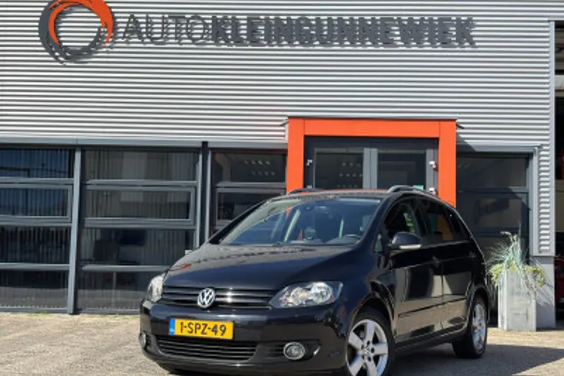 Volkswagen Golf (2010)