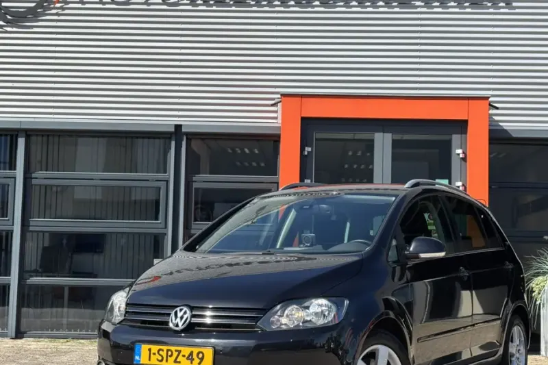Volkswagen Golf (2010)