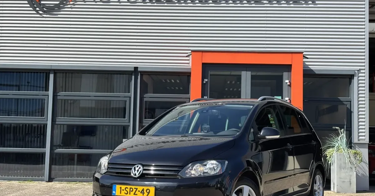 Volkswagen Golf (2010) — foto 1
