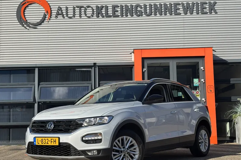 Volkswagen T-Roc (2021)