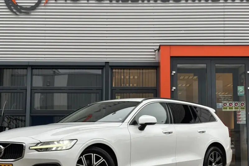 Volvo V60 (2023)