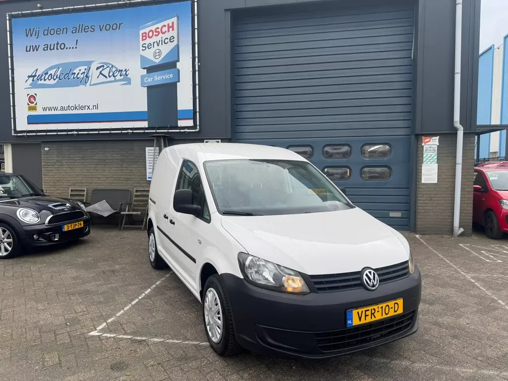 Volkswagen Caddy (2013) — foto 1