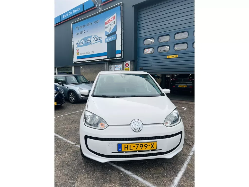 Volkswagen Up! (2015) — foto 1