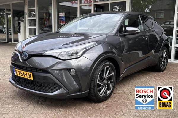 Toyota C-HR (2022) — foto 1