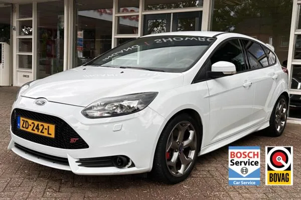 Ford Focus (2019) — foto 1