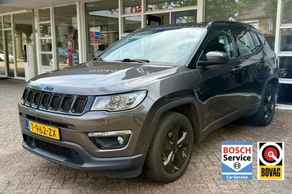 Jeep Compass (2023) — foto 1