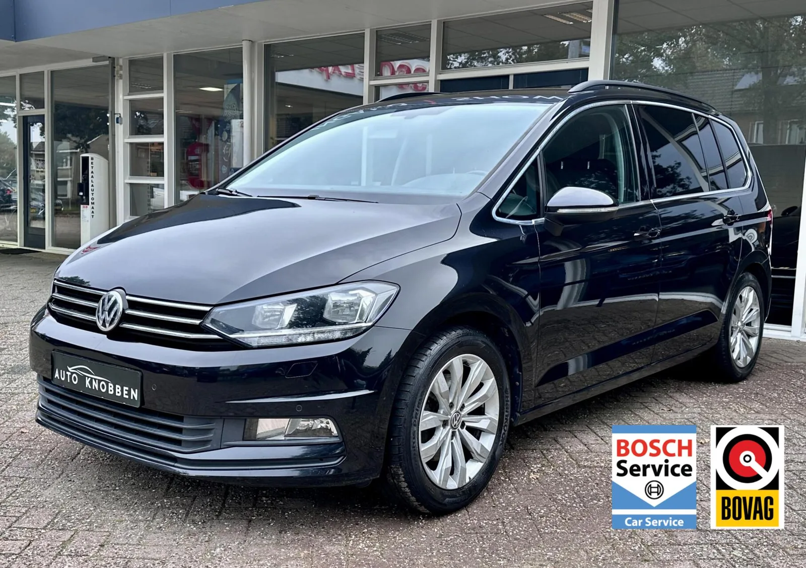 Volkswagen Touran (2015) — foto 1