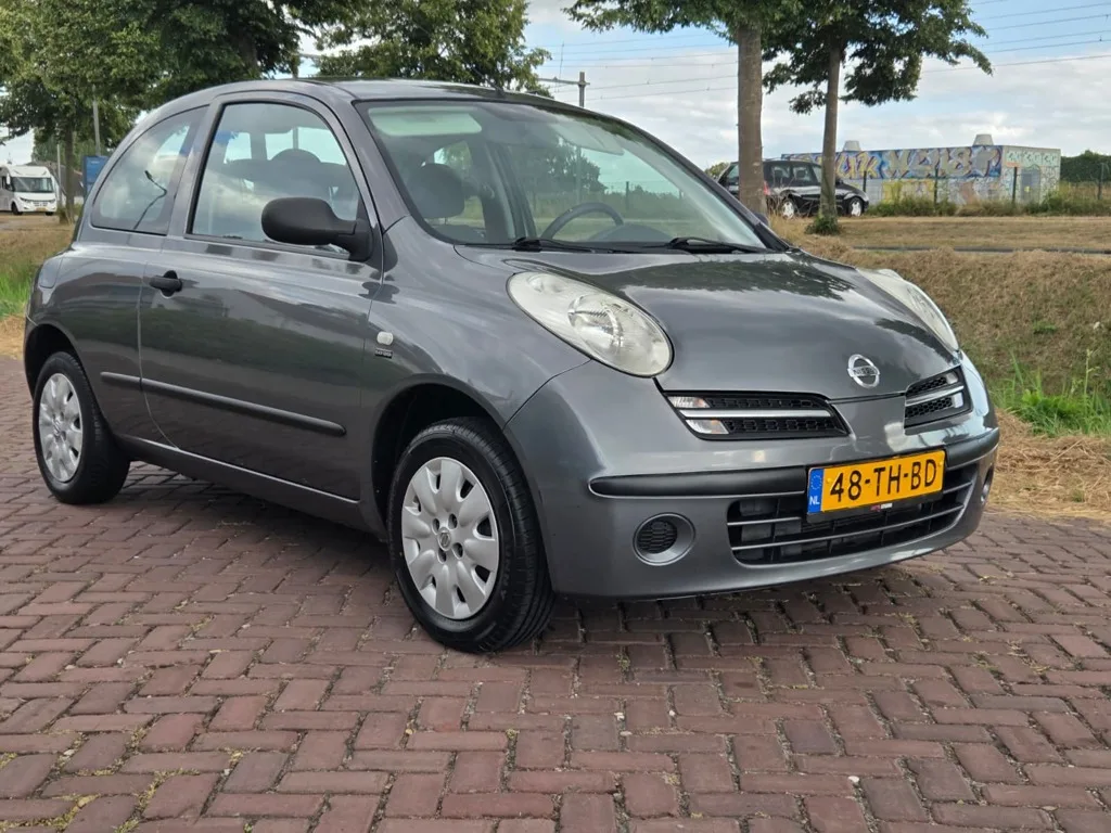Nissan Micra (2006) — foto 1