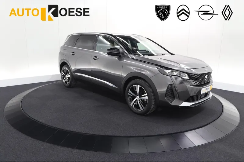 Peugeot 5008 (2023)